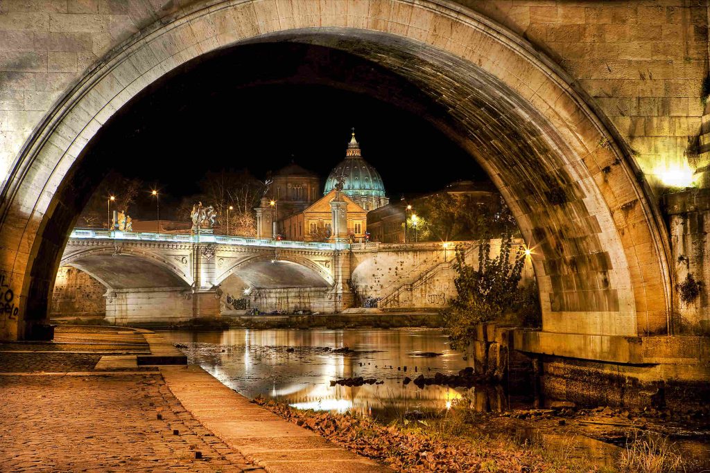 Rome Tour by Night