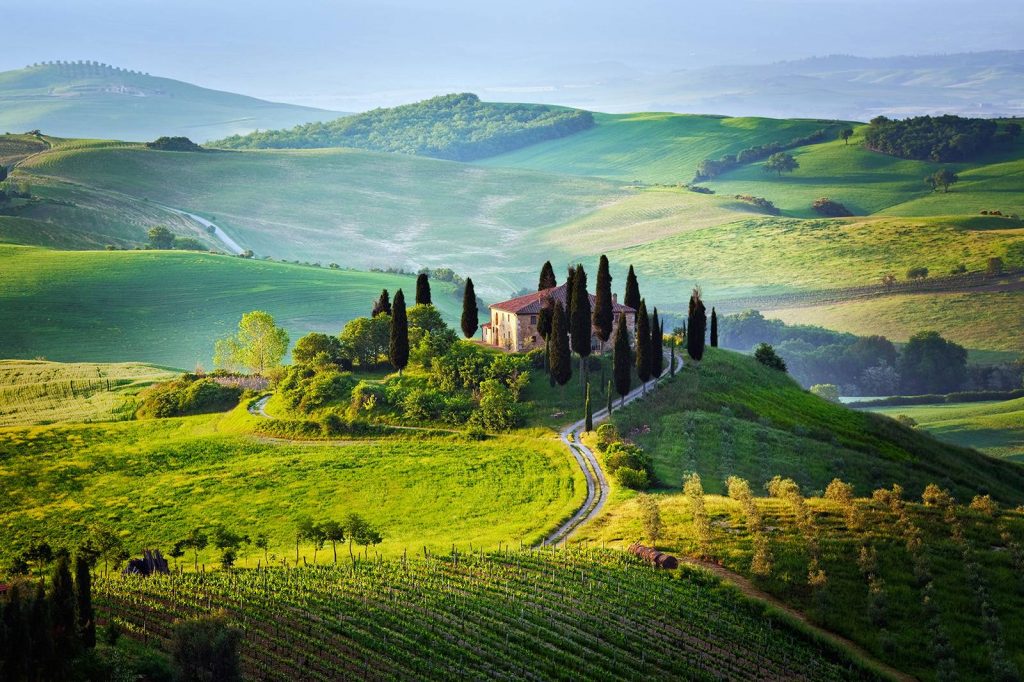 Tuscany wine tour Montepulciano & Pienza